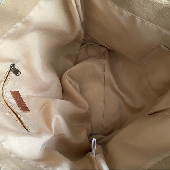 America and Beyond Beach tote bag - Picture 5 of 8